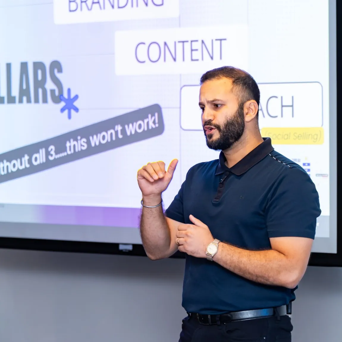 Eddy Bahnam leading a sales workshop or speaking event, photo 2